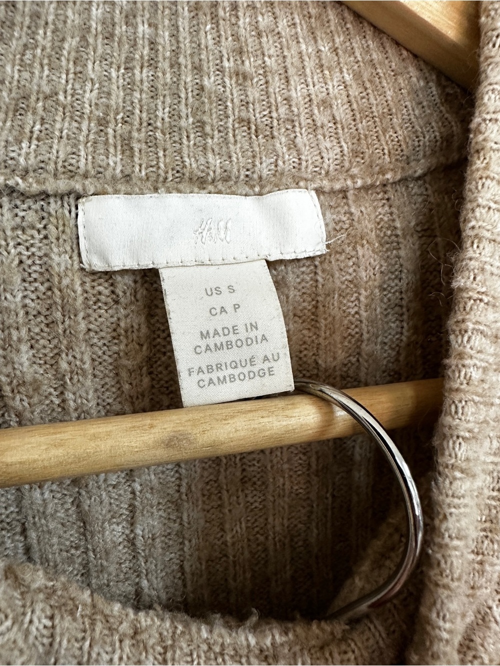 H&M Ribbed Knit Mock Neck Sweater - Picture 6 of 8